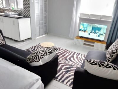 Safi Self-catering 1-Bedroom Suite