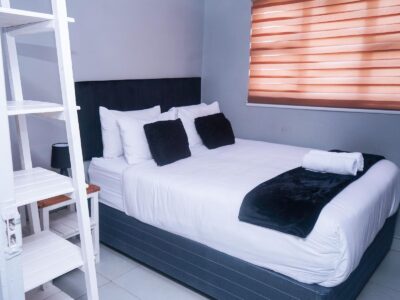 Safi Self-catering 1-Bedroom Suite