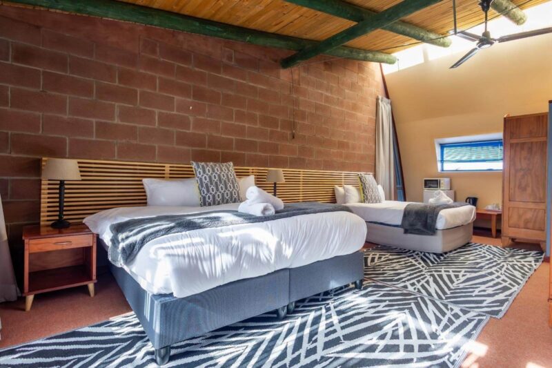 Basic Triple Room 10