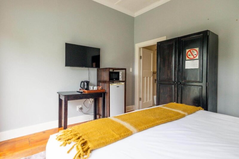 Double Room 4 - Pool View