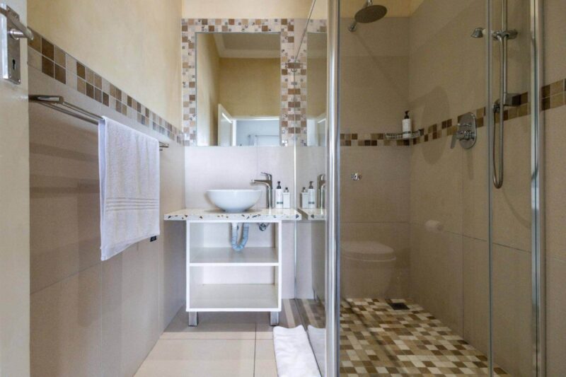 Executive King Room 7