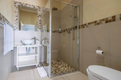 Executive King Room 7