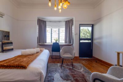 Luxurious King Room 14