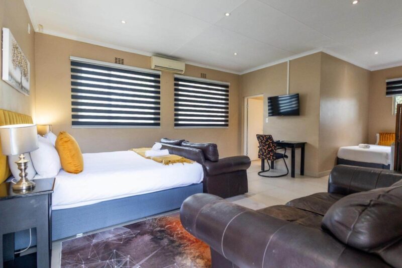 Superior Family Room 1