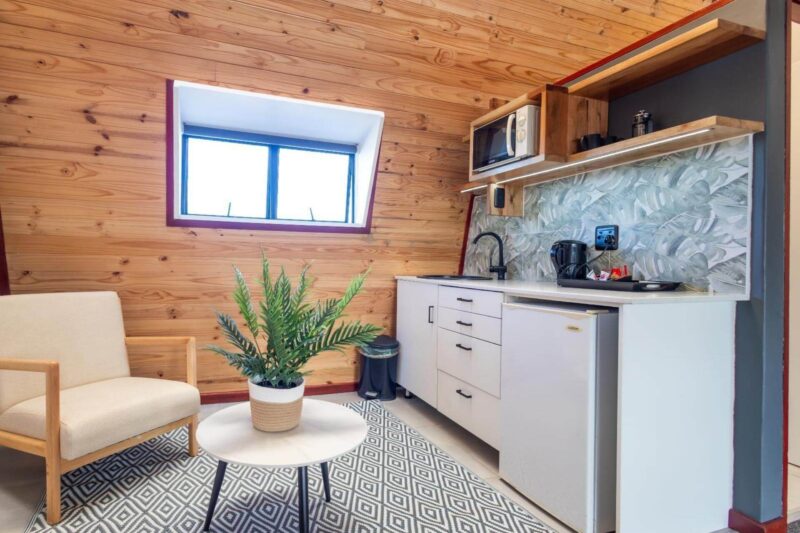 Deluxe Suite with Balcony 9B