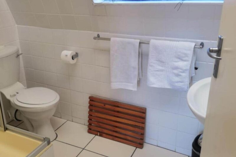 Spacious Apartment 5