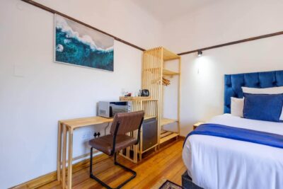 Comfort Queen Room 3