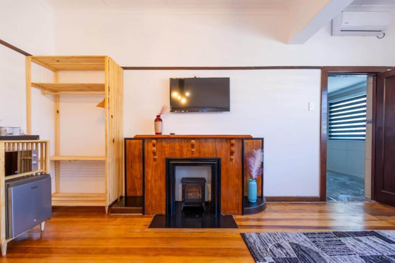 Superior King Room 4